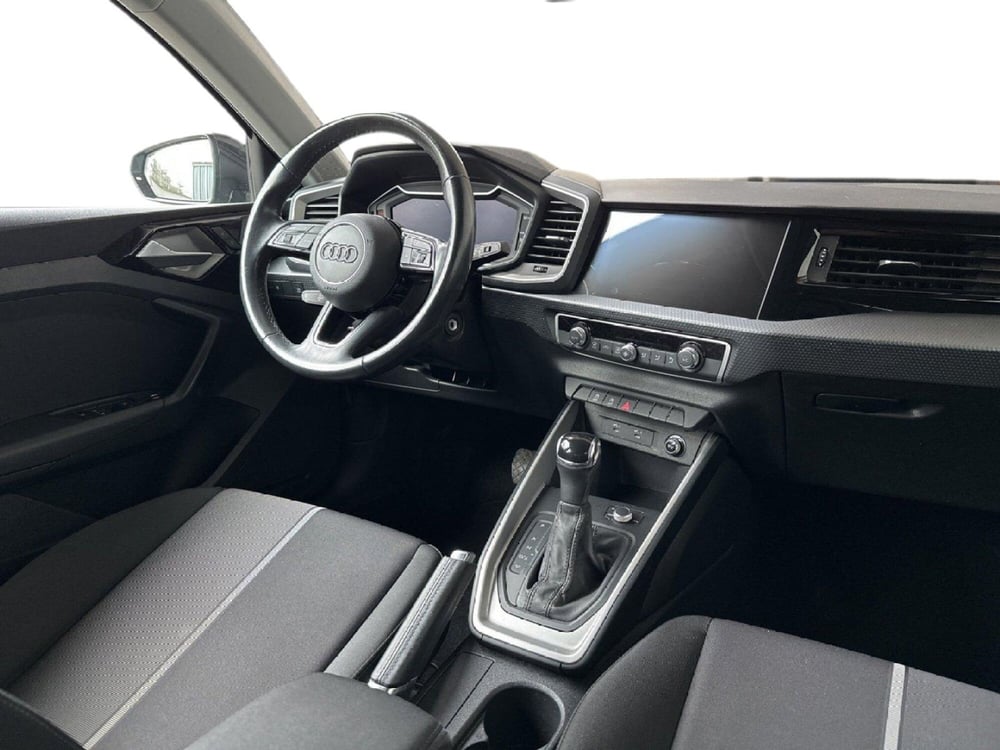 Audi A1 Sportback usata a Napoli (10)