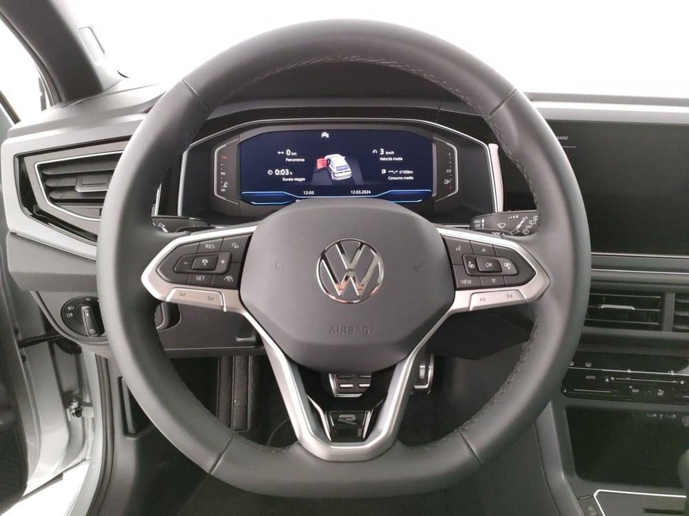 Volkswagen Taigo usata a Napoli (12)