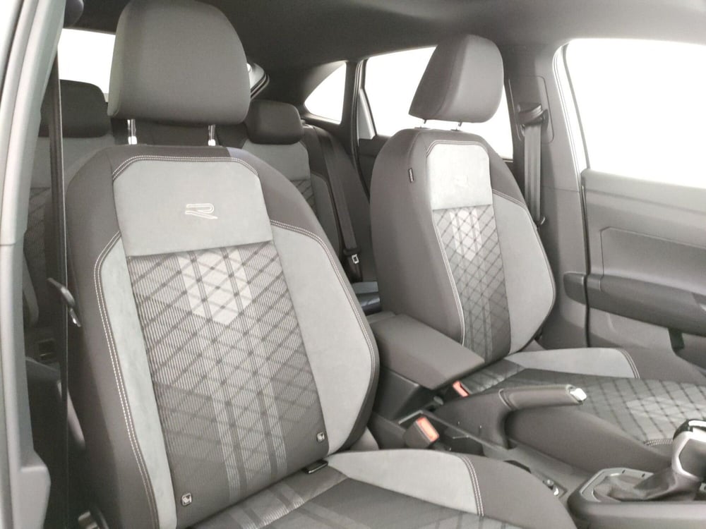 Volkswagen Taigo usata a Napoli (8)