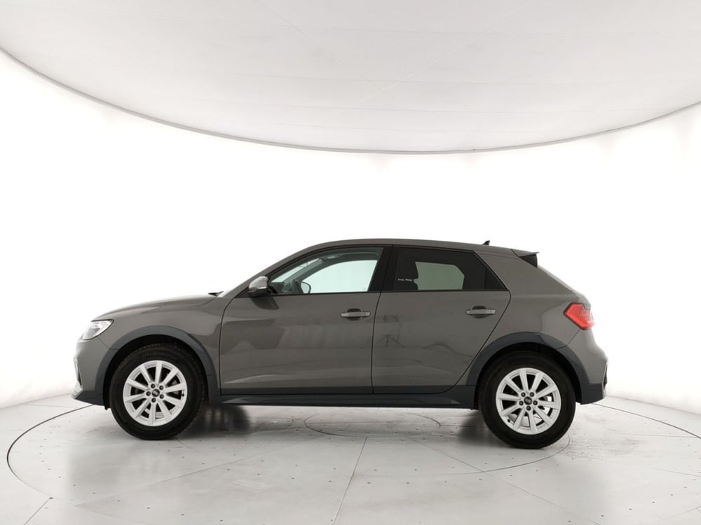 Audi A1 allstreet usata a Napoli (2)