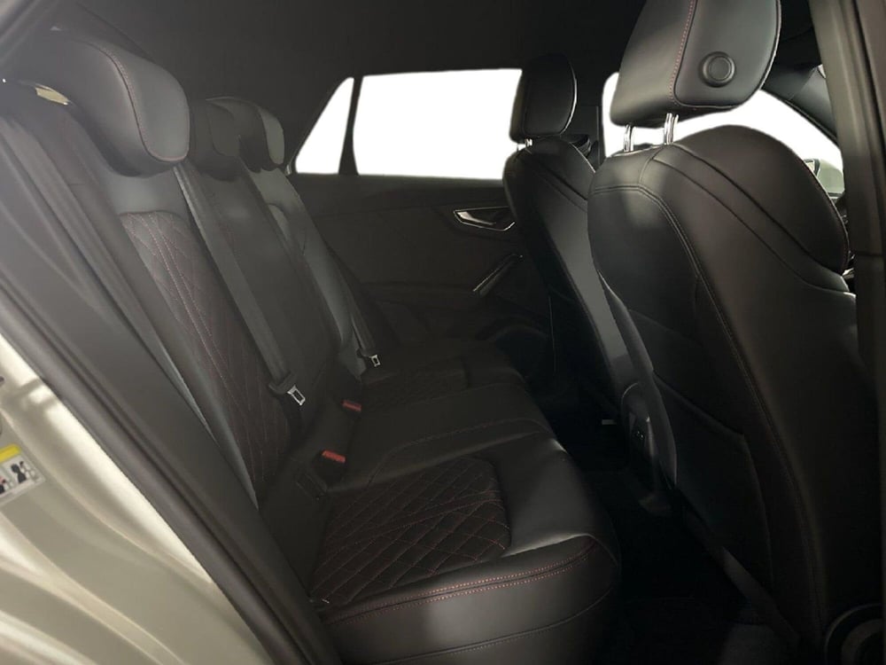 Audi Q2 usata a Napoli (8)