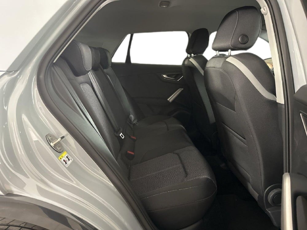 Audi Q2 usata a Napoli (8)