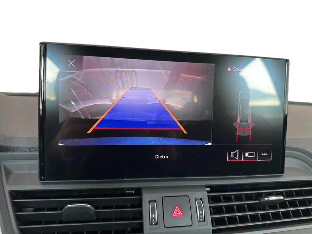 Audi Q5 Sportback usata a Napoli (15)