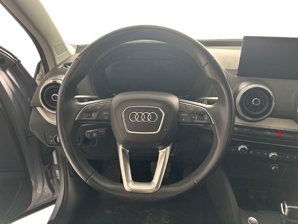 Audi Q2 usata a Napoli (11)