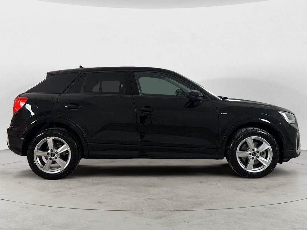 Audi Q2 usata a Napoli (3)