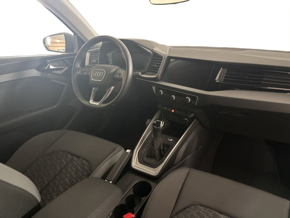 Audi A1 allstreet usata a Caserta (10)