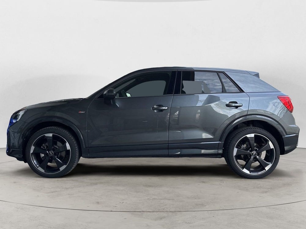 Audi Q2 usata a Napoli (5)