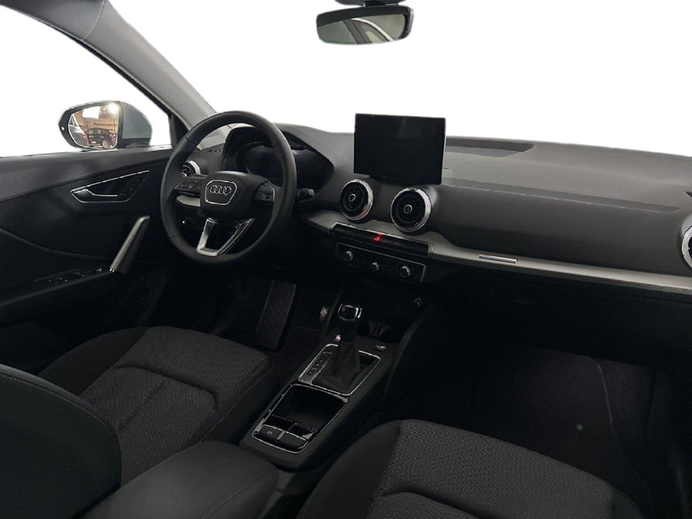 Audi Q2 usata a Napoli (10)