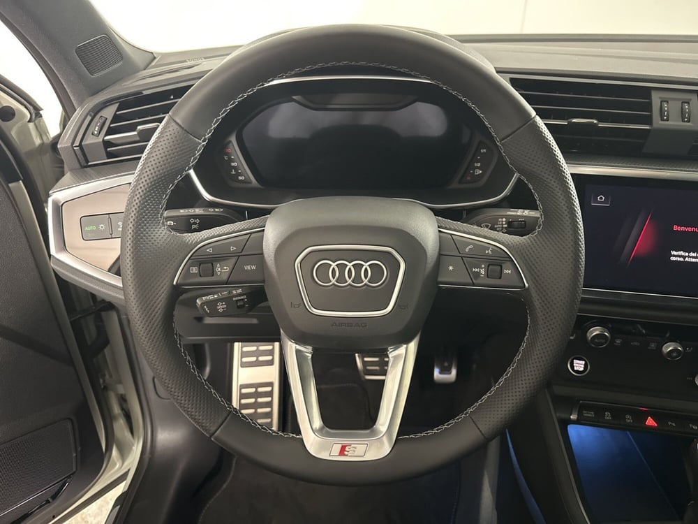 Audi Q3 Sportback usata a Napoli (11)