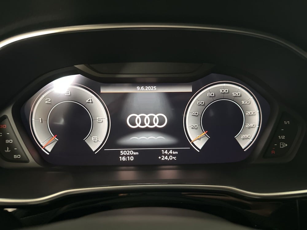 Audi Q3 Sportback usata a Napoli (12)