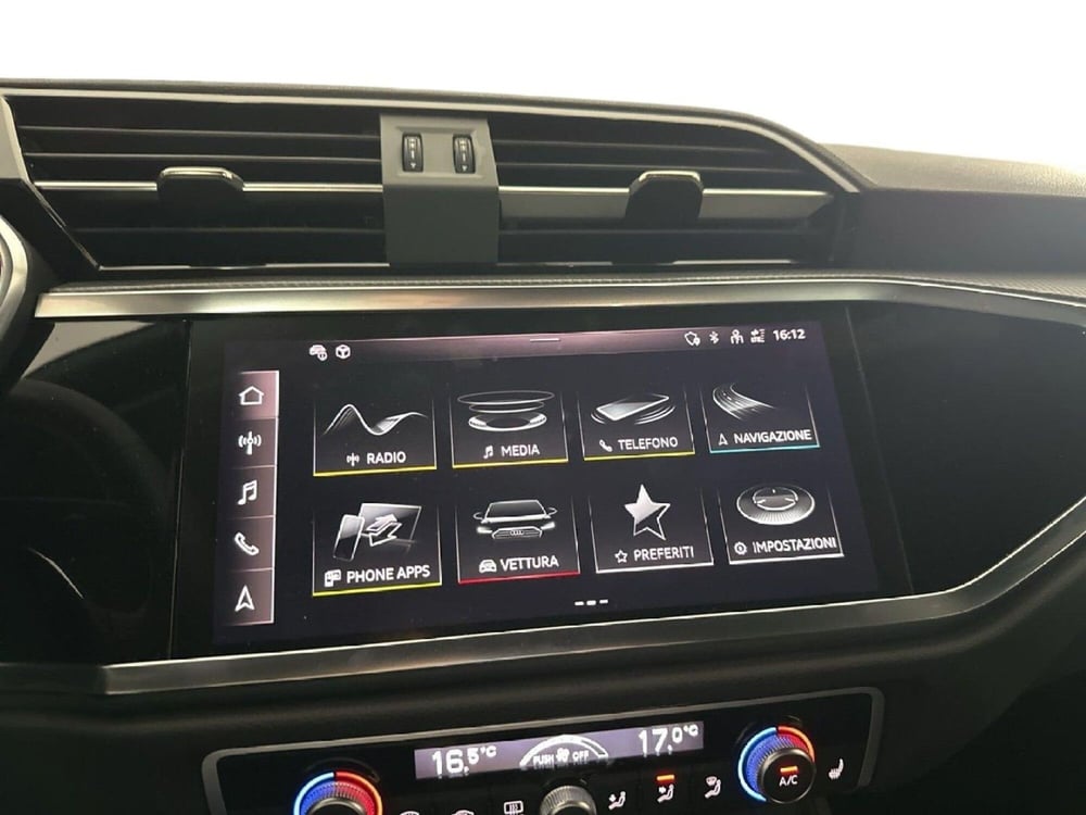 Audi Q3 Sportback usata a Napoli (13)