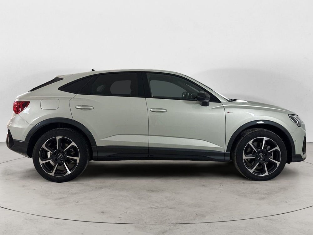 Audi Q3 Sportback usata a Napoli (5)