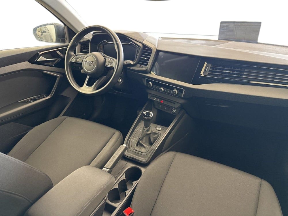 Audi A1 Sportback usata a Caserta (10)