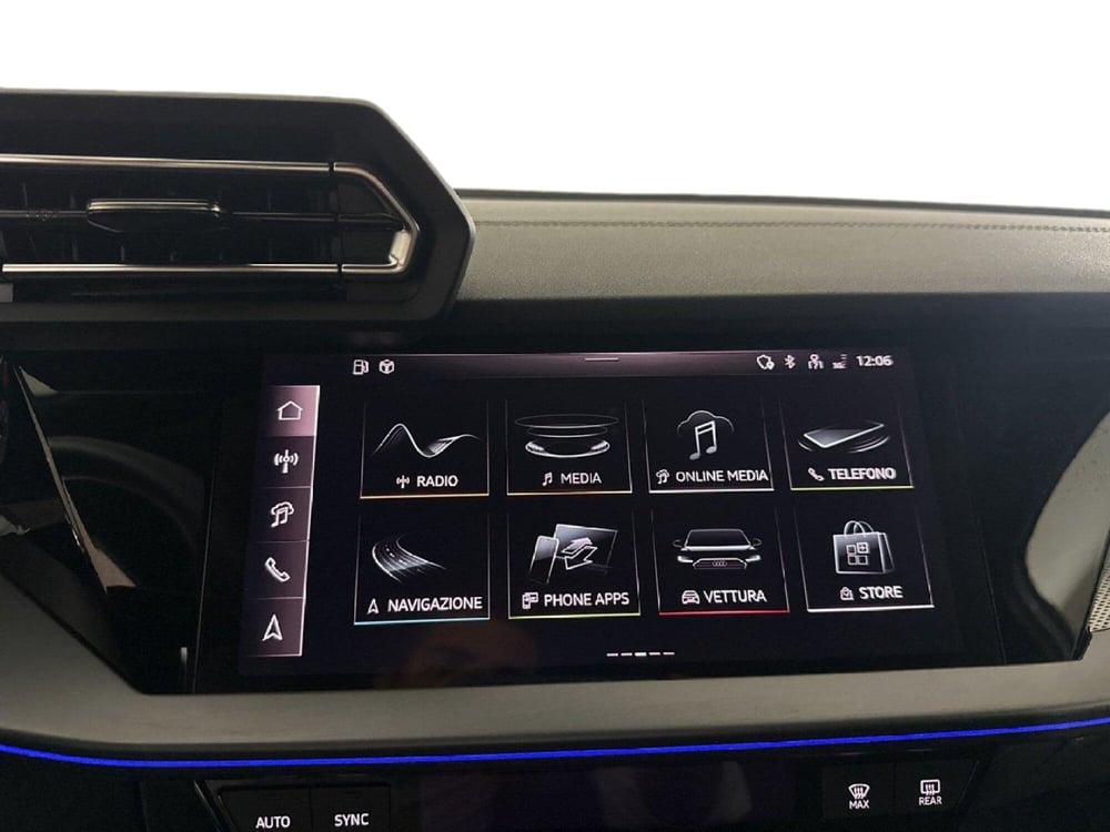 Audi A3 Sportback usata a Napoli (15)