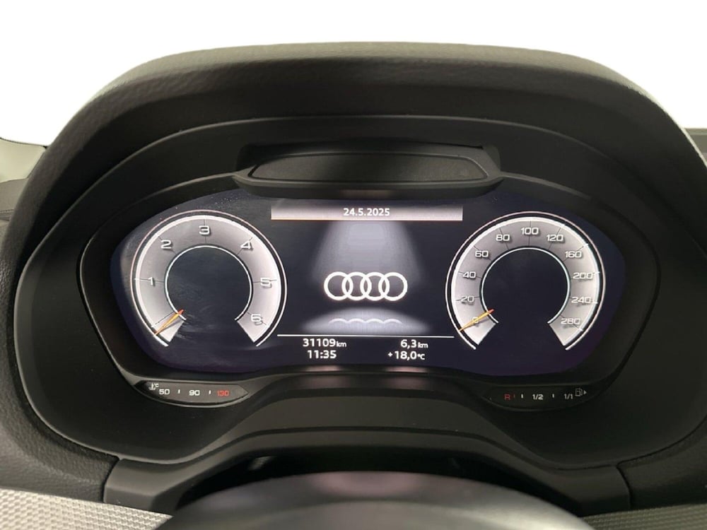 Audi Q2 usata a Napoli (12)