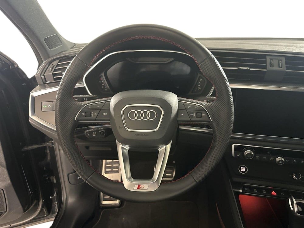 Audi Q3 Sportback usata a Napoli (11)