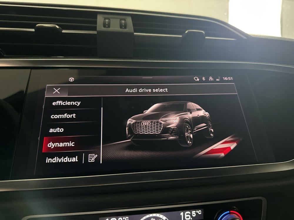 Audi Q3 Sportback usata a Napoli (16)