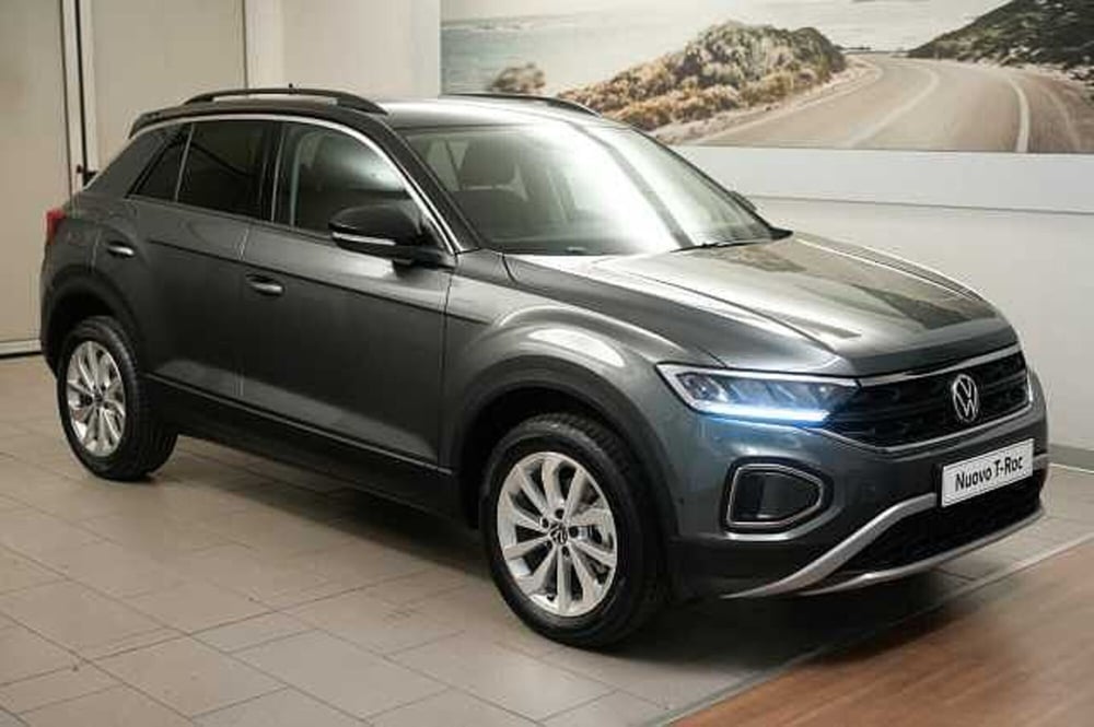 Volkswagen T-Roc nuova a Rovigo