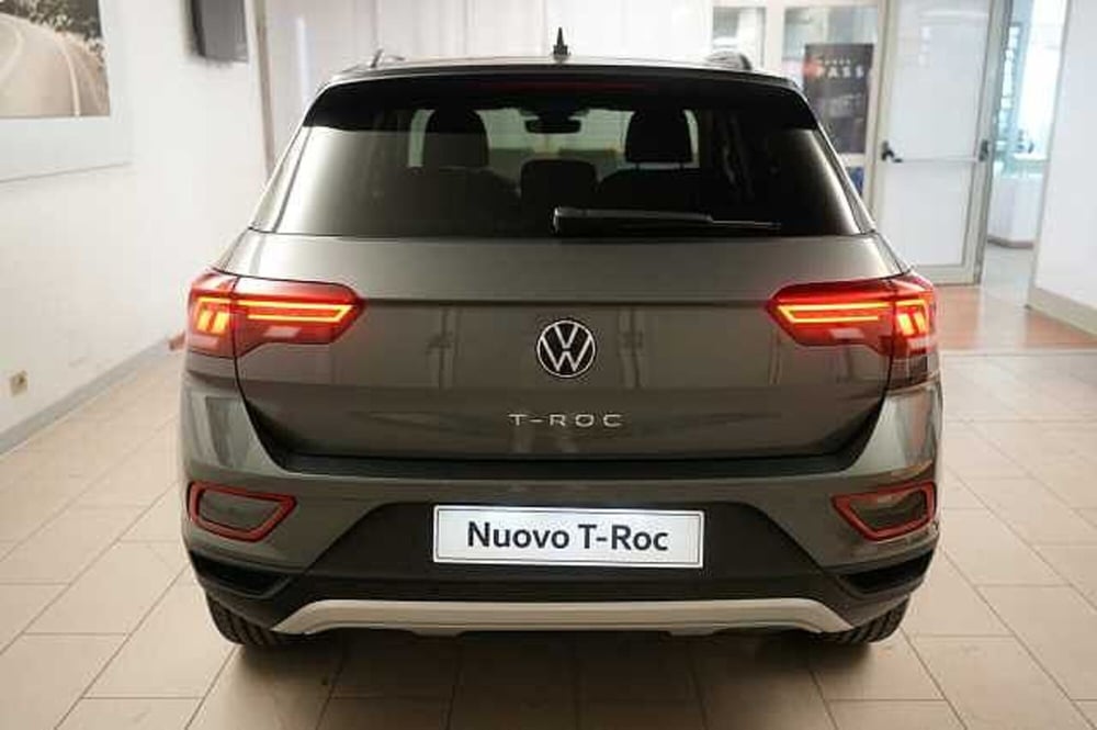 Volkswagen T-Roc nuova a Rovigo (3)