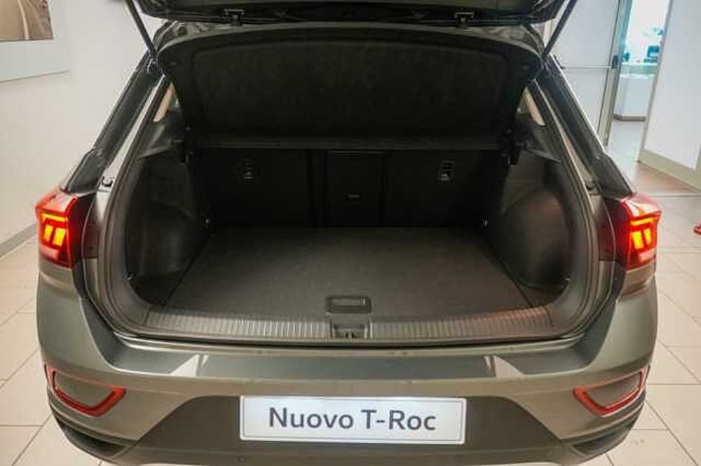 Volkswagen T-Roc nuova a Rovigo (5)