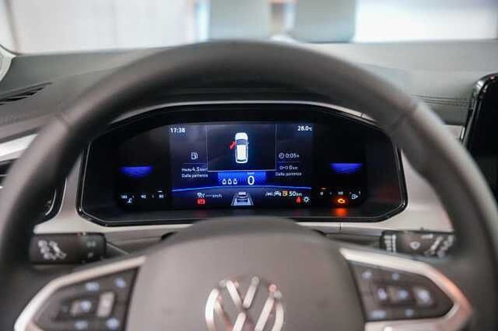 Volkswagen T-Roc nuova a Rovigo (9)