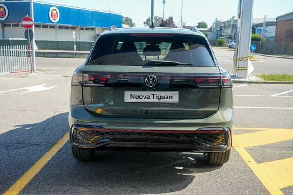 Volkswagen Tiguan nuova a Rovigo (14)