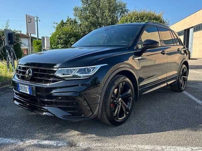 Volkswagen Tiguan 2.0 TDI 150 CV SCR DSG 4MOTION R-Line del 2025 usata a Rovigo