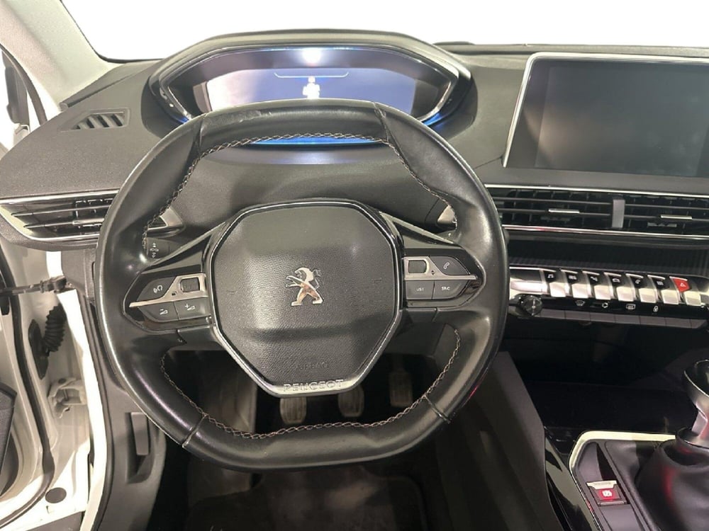 Peugeot 3008 usata a Napoli (11)