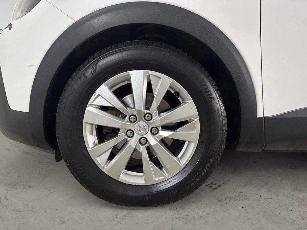 Peugeot 3008 usata a Napoli (19)