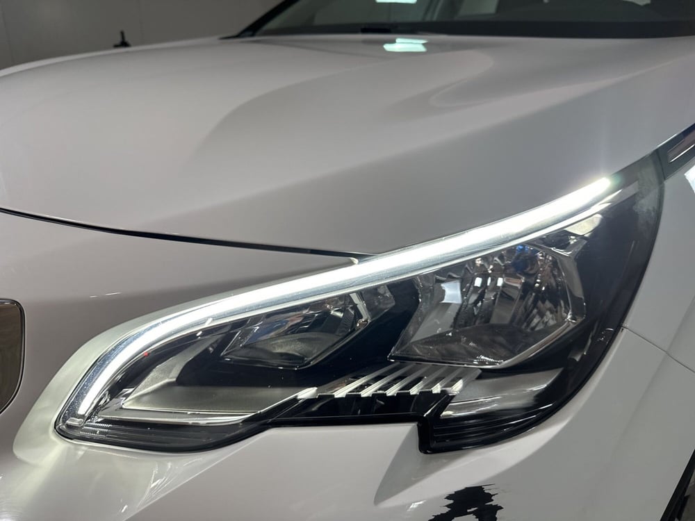 Peugeot 3008 usata a Napoli (20)