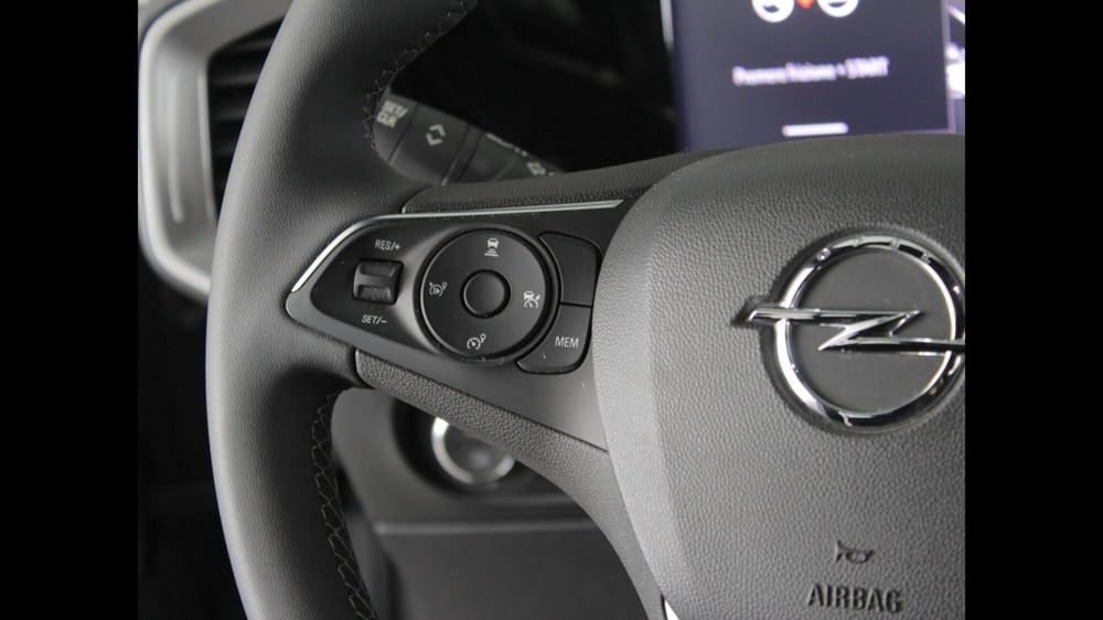 Opel Mokka usata a Palermo (10)