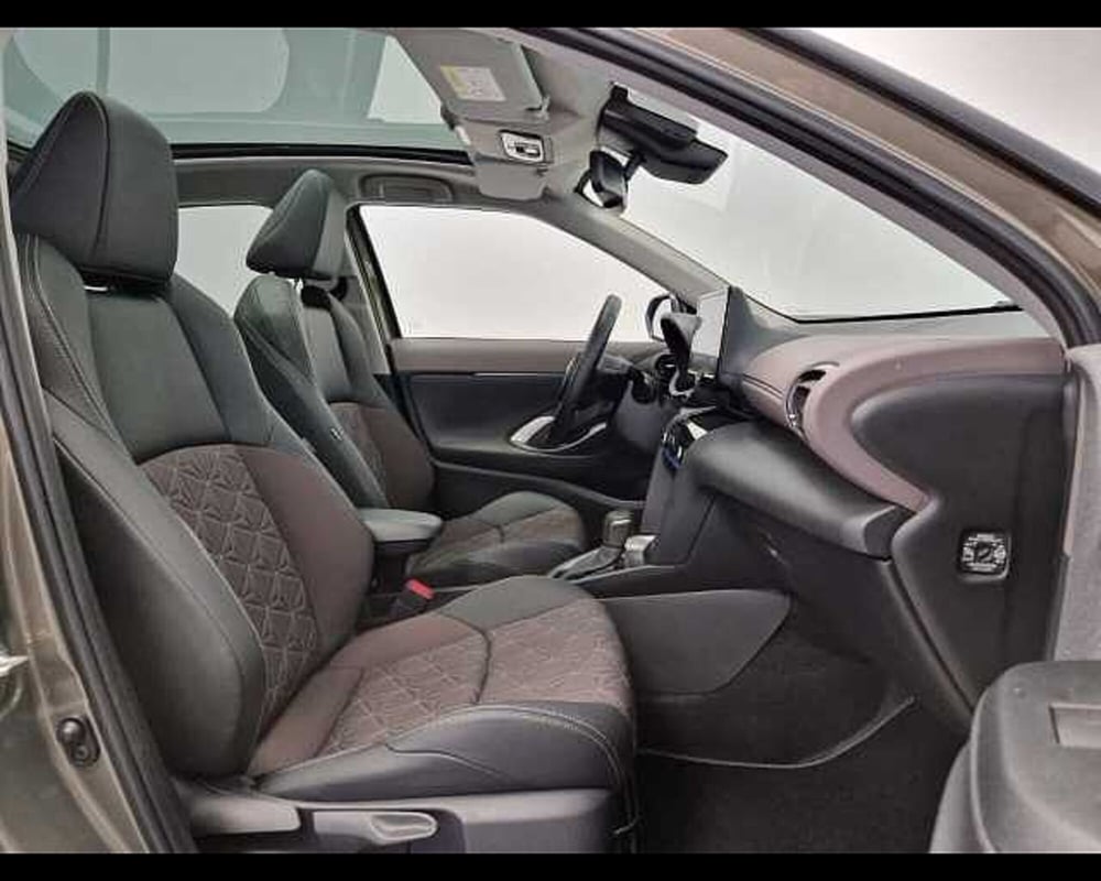 Toyota Yaris Cross usata a Milano (10)