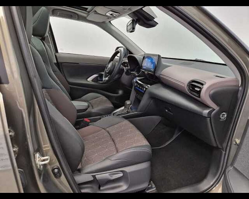 Toyota Yaris Cross usata a Milano (9)