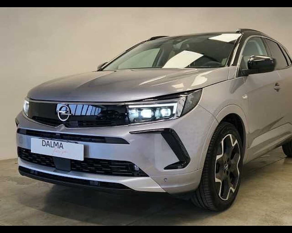Opel Grandland usata a Milano (14)