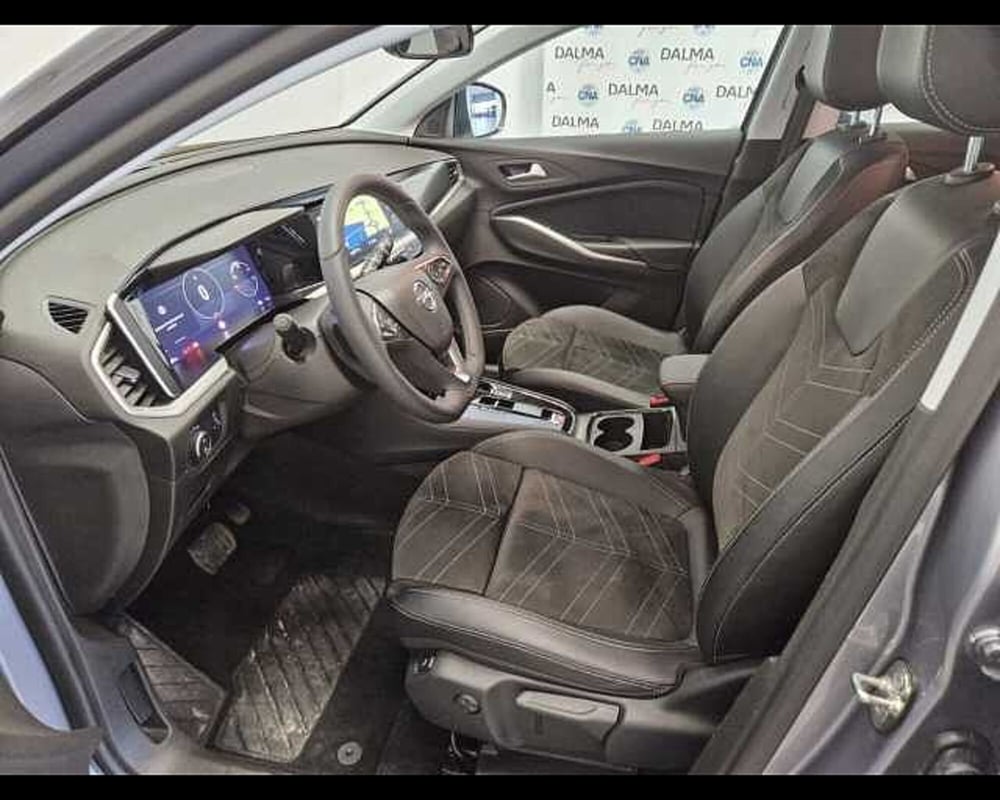 Opel Grandland usata a Milano (6)