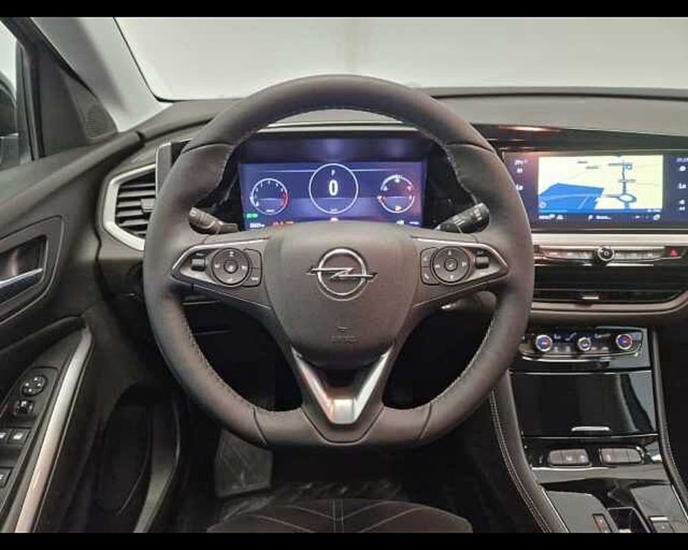 Opel Grandland usata a Milano (8)