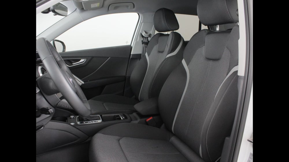 Audi Q2 usata a Palermo (11)