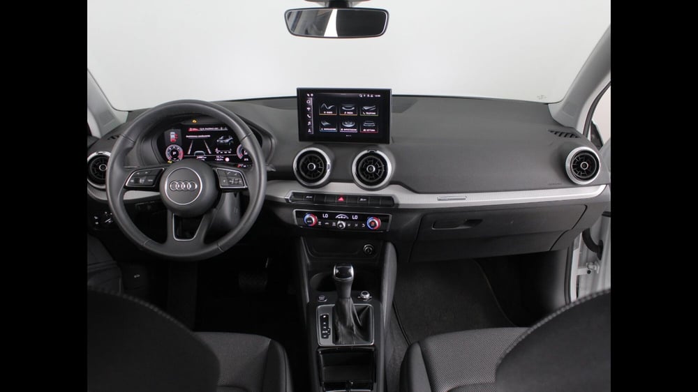 Audi Q2 usata a Palermo (12)