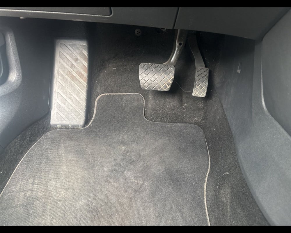 Volkswagen T-Roc usata a Caserta (20)
