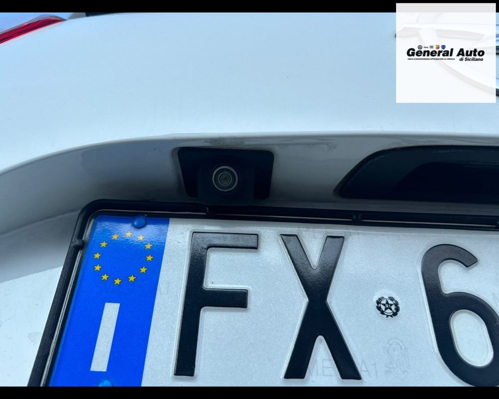 Opel Crossland X usata a Lucca (11)