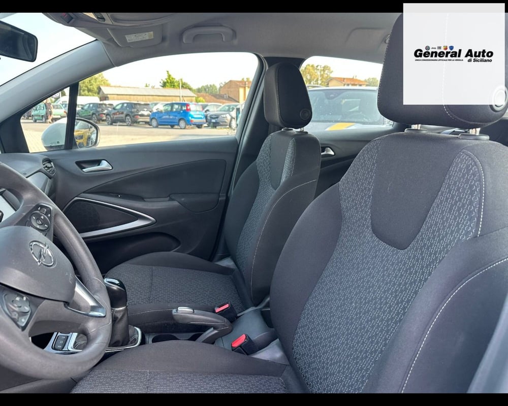 Opel Crossland X usata a Lucca (12)