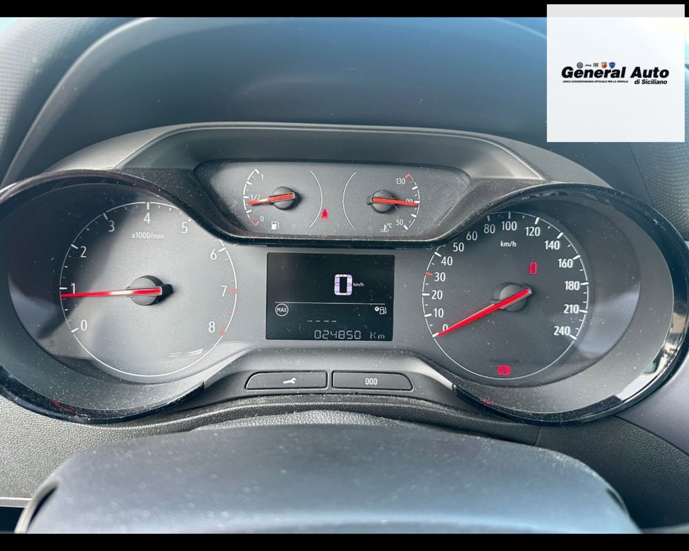Opel Crossland X usata a Lucca (16)