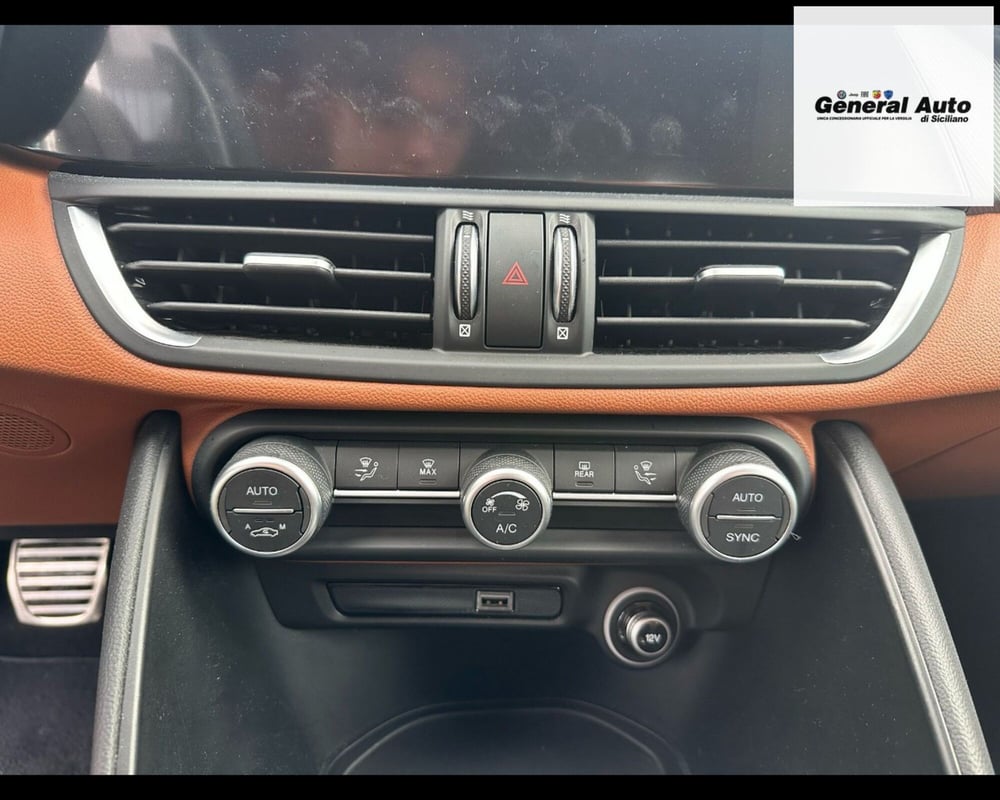 Alfa Romeo Giulia usata a Lucca (17)