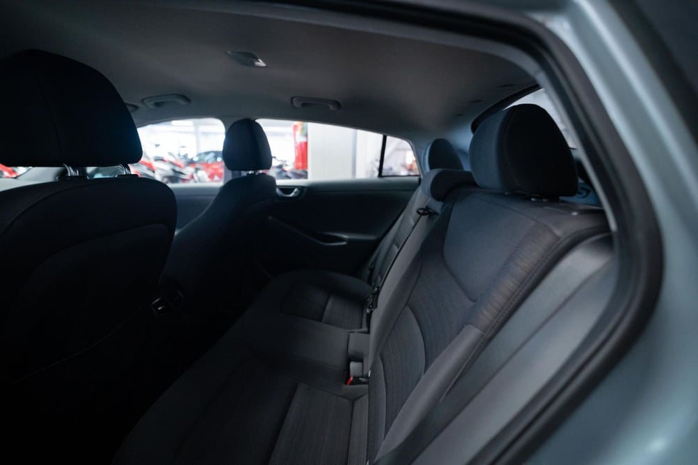 Hyundai Ioniq usata a Torino (6)