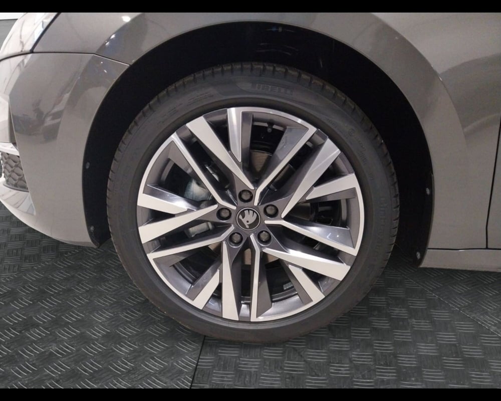 Skoda Octavia Station Wagon usata a Ravenna (9)