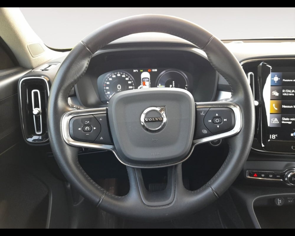 Volvo XC40 usata a Ravenna (12)