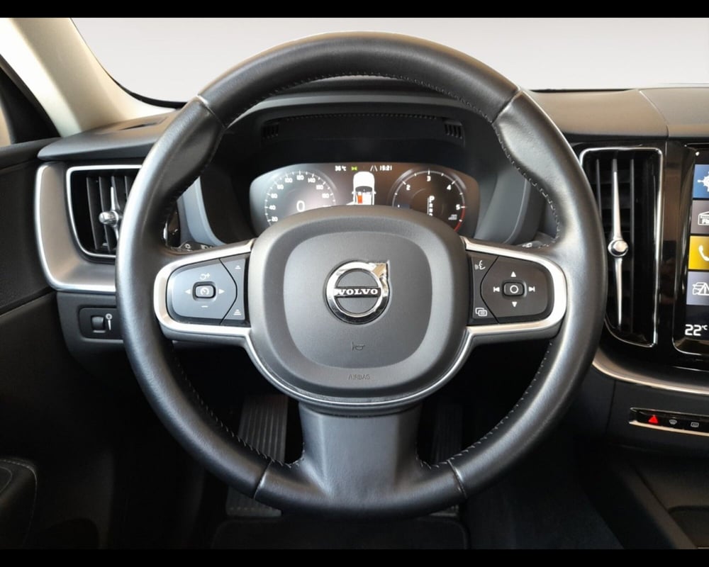 Volvo XC60 usata a Ravenna (12)