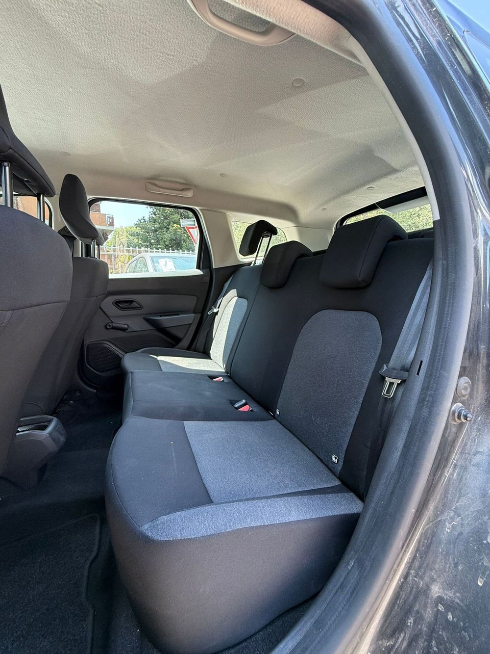 Dacia Duster usata a Firenze (7)