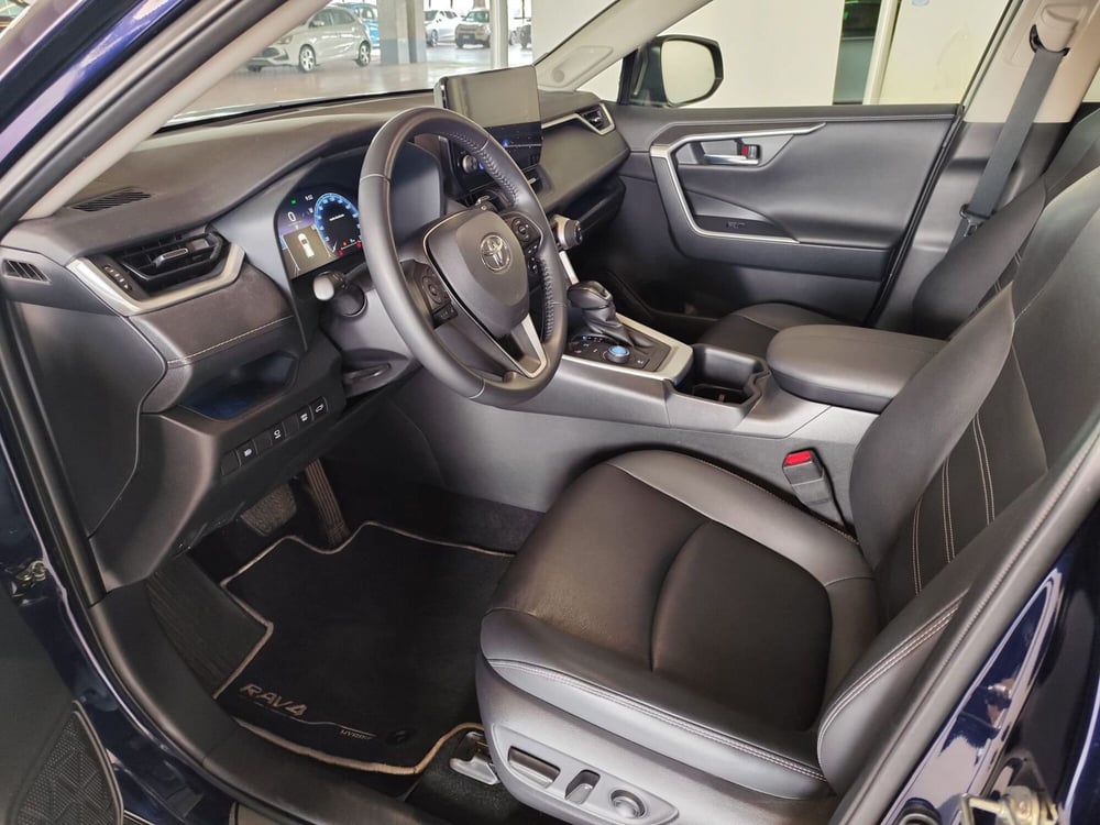 Toyota Rav4 usata a Milano (15)