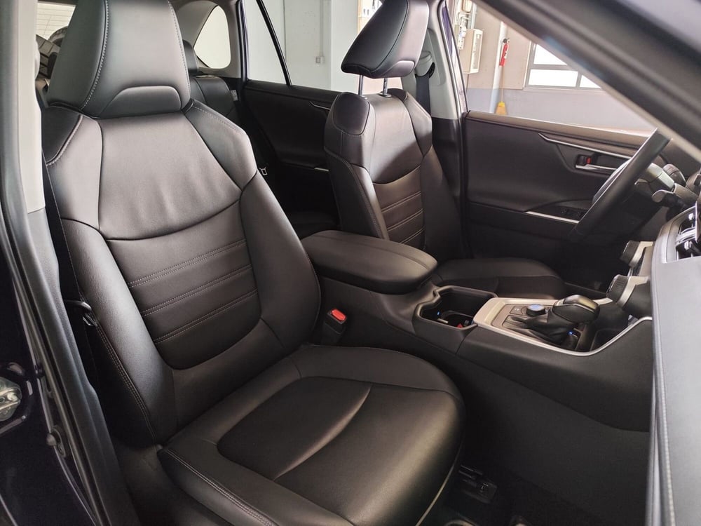 Toyota Rav4 usata a Milano (18)